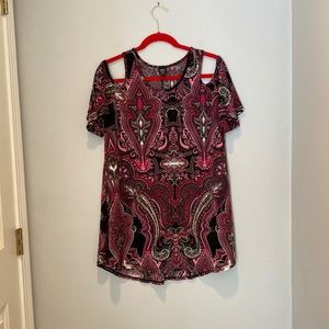 ⭐️Paisley Shirt⭐️3 for $15